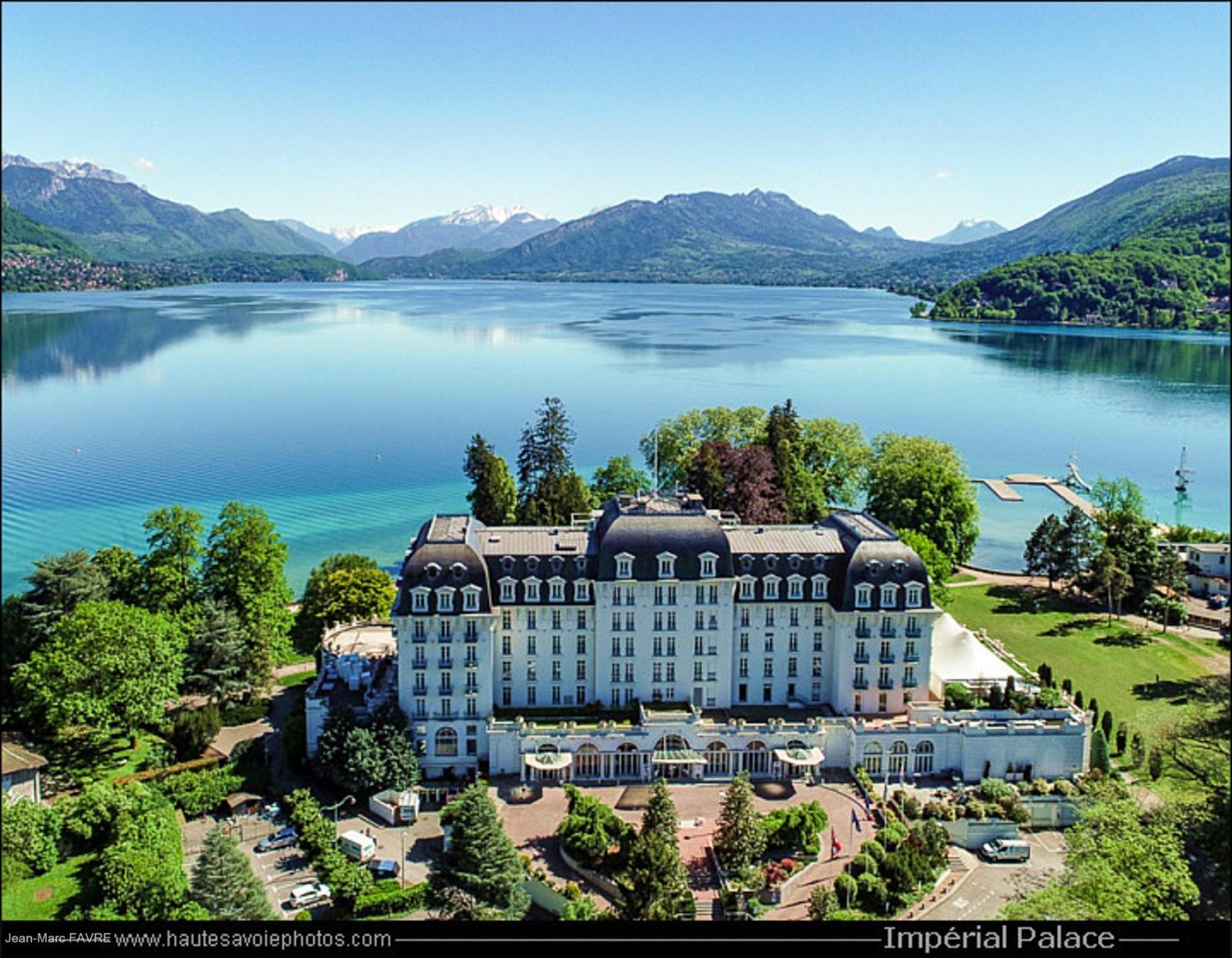 Le Bleu Du Lac 3 Etoiles - Secteur Recherche, Calme & Familiale, A 300M Du Lac & De La Vieille Ville, Garage Prive Анси Екстериор снимка